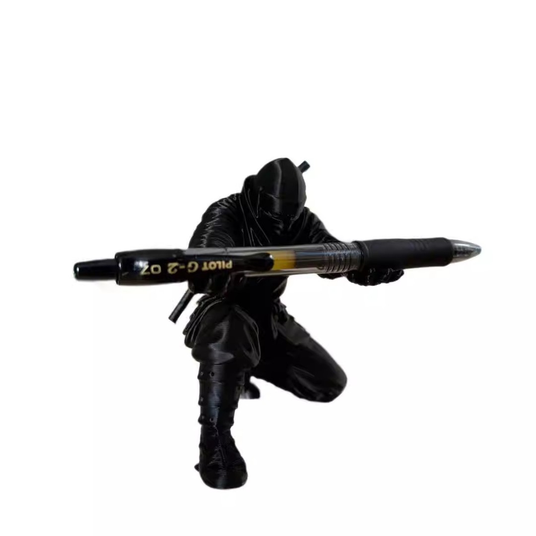 3D-gedruckter Ninja-Stifthalte – Stationery Office Bewertung und Preis